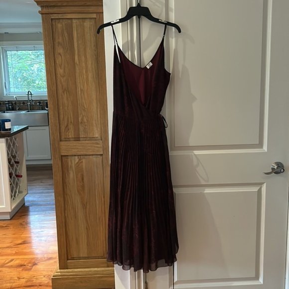 WILFRED Aritzia Beaune dress sz 10 print wrap - Picture 3 of 10